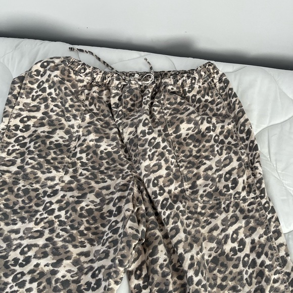 Aerie Leopard Print Wide Leg Pants - Picture 2 of 5